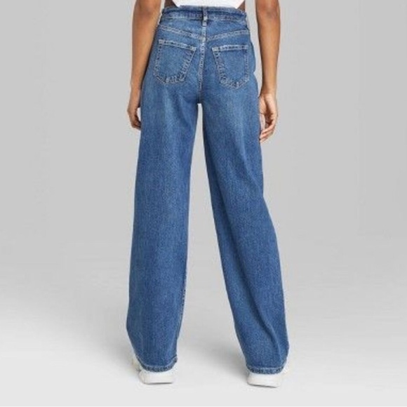 Women's High-Rise Wide Leg Baggy Jeans -
NWT
Wild Fable Blue 10 - Picture 2 of 2
